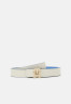 Tommy Hilfiger LOGO Belt vessel blue/feathered white ЛОГОТИП Ремень сосуд синий/белый с перьями