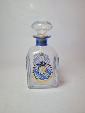 Бутылка для напитков винтажная, стекло с синим декором в виде герба, с крышкой, 20,5 x 8,5 см, Италия, 1960-70гг.