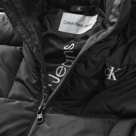 Calvin Klein Parka fur Jungen (recycelt) Парка для мальчиков (переработанная)