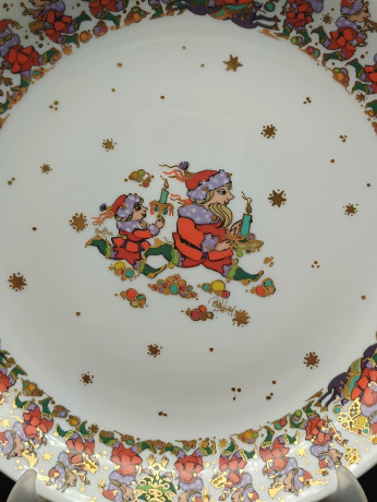 Тарелка сервировочная винтажная Rosenthal с рождественским декором, фарфор, 28 см, Германия, 1970-80гг.