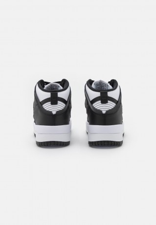 Nike Sportswear WMNS DUNK HIGH UP Sneaker high white/black/dark smoke grey WMNS DUNK HIGH UP Высокие кроссовки женские белый/черный/темно-серый дым