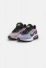 Nike Sportswear W AIR MAX FLYKNIT RACER NN C/O Sneaker low ghost green/black/pink blast/photo blue W AIR MAX FLYKNIT RACER NN C/O — Низкие кроссовки женские призрачно-зеленый/черный/розовый взрыв/голубой фото