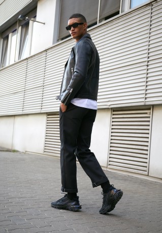 Nike Sportswear REACT VISION UNISEX Sneaker low black/anthracite REACT VISION UNISEX Низкие кроссовки женские черный/антрацит