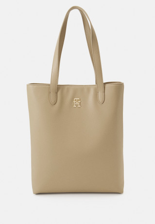 Tommy Hilfiger CASUAL SLIM TOTE Tote bag beige CASUAL SLIM TOTE Сумка-тоут бежевый