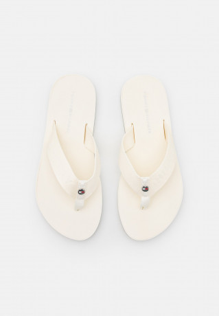 Tommy Hilfiger GLITTER WRAP BEACH T-bar sandals ecru GLITTER WRAP BEACH Сандалии с Т-образной перемычкой экрю