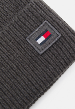 Tommy Hilfiger SMU BEANIEUNISEX Beanie night storm SMU BEANIEUNISEX Шапочка ночной шторм