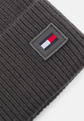 Tommy Hilfiger SMU BEANIEUNISEX Beanie night storm SMU BEANIEUNISEX Шапочка ночной шторм