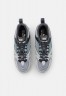 Nike Sportswear AIR VAPORMAX EVO Sneaker low wolf grey/white/anthracite/dark grey AIR VAPORMAX EVO Низкие кроссовки женские серый волк/белый/антрацит/темно-серый