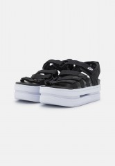 Nike Sportswear ICON CLASSIC Plateausandalette black/white ICON CLASSIC сандалии на платформе черно-белый