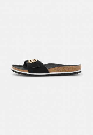 Tommy Hilfiger MOLDED FOOTBED FLAT  Mules black ПЛАТФОРМА С ФОРМОВАННЫМИ СТУПИЦАМИ Мюли черный
