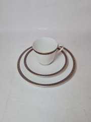 Чайное трио винтажное PMR Jager &amp; Co Bavaria, белый фарфор с золотисто-голубым узором, 9,5 x 7 см / 15 см / 20,5 см, Германия, 1960-70гг.