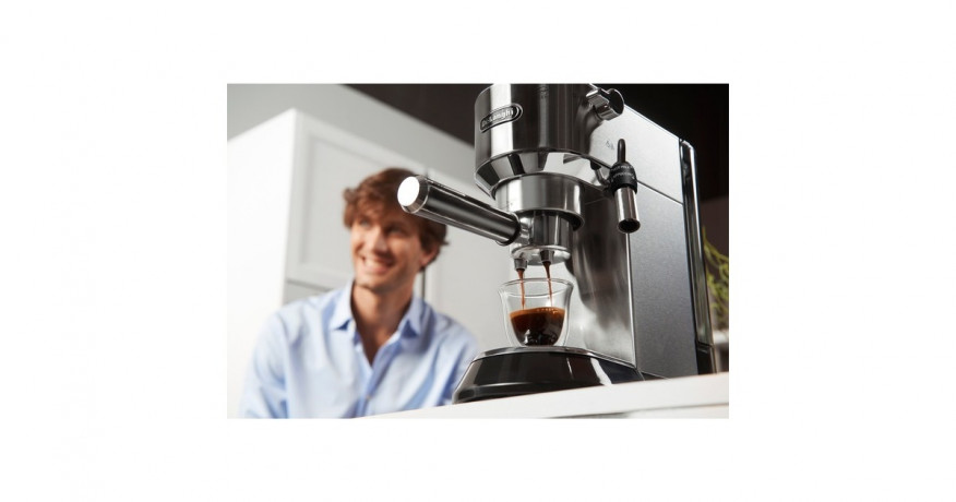 DeLonghi DeLonghi EC 860.M Espressomaschine silber  silber Эспрессо-машина DeLonghi EC 860.M серебристая