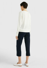 Tommy Hilfiger FLAG V-NECK  Jumper weathered white ФЛАГ V-ОБРАЗНЫЙ ВЫРЕЗ джемперы выветрившийся белый