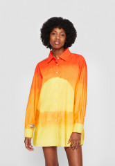 Tommy Hilfiger TOMMY HILFIGER X ANDY WARHOL SUNSET Button-down blouse orange TOMMY HILFIGER X ANDY WARHOL SUNSET Блуза на пуговицах апельсин