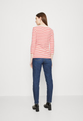 Tommy Hilfiger SLIM CODY STP B-NK 3/4SLV Long sleeved top breton white/fireworks SLIM CODY STP B-NK 3/4SLV Топ с длинными рукавами бретонский белый/фейерверк