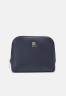 Tommy Hilfiger ICONIC WASHBAG Wash bag space blue ICONIC WASHBAG Сумка для стирки космический синий
