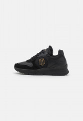 Tommy Hilfiger WARMLINED RUNNER Trainers black WARMLINED RUNNER Кроссовки черный