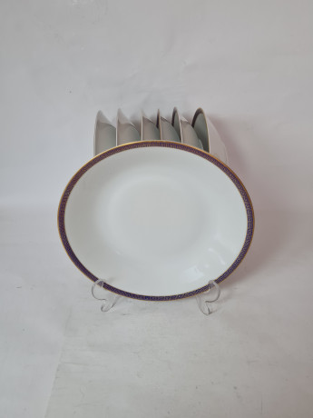 Набор тарелок винтажных PMR Jager & Co Bavaria, белый фарфор с золотисто-голубым узором, 7 шт х 23 x 4 см, Германия, 1960-70гг.