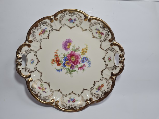 German porcelain, Винтажная фарфоровая Тарелка с цветами и обильной позолотой, 28см, 1960г.