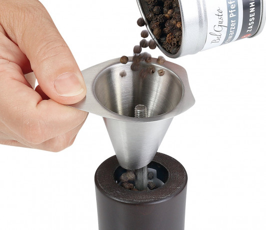 Zassenhaus Zassenhaus Einfuclltrichter fucr Pfeffer- und Salzmuchlen Загрузочная воронка Zassenhaus для мельниц для перца и соли