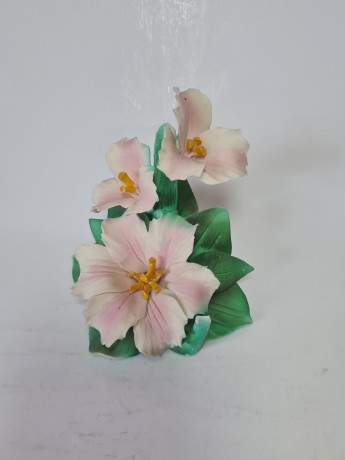 CAPODIMONTE Набор коллекционных фигурок  "Розовые цветы"+"Две красные розы", Италия, 1960-70гг.