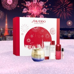 Shiseido Holiday Kit  праздничный комплект