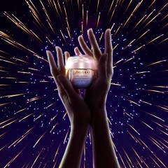 Shiseido Holiday Kit  праздничный комплект