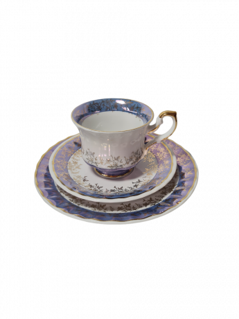 Fena Porzellan Винтажное чайное трио с синей окантовкой и позолоченным цветочным узором, Германия, 1960-70гг.