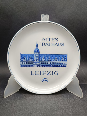 Набор декоративных винтажных тарелок Meissen "Достопримечательности Лейпцига", фарфор, 3 шт., 17.5 см, ГДР, 1970-80гг.