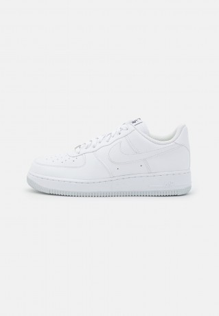 Nike Sportswear AIR FORCE 1 Sneaker low white/black/metallic silver AIR FORCE 1 Низкие кроссовки женские белый/черный/серебристый металлик
