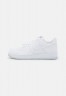 Nike Sportswear AIR FORCE 1 Sneaker low white/black/metallic silver AIR FORCE 1 Низкие кроссовки женские белый/черный/серебристый металлик