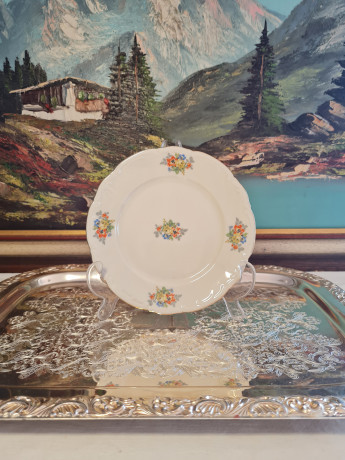 Тарелка винтажная с цветочным рисунком и фактурным краем, 17 x 2 см, Германия, 1960-70гг.