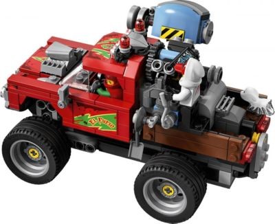 LEGO LEGO Hidden Side 70421 El Fuegos Stunt-Truck LEGO Hidden Side 70421 «Трюковый грузовик Эль-Фуэго»