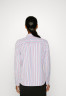 Tommy Hilfiger REGULAR Button-down blouse shirting global pop stripe REGULAR Блузка на пуговицах полосатая глобальная поп-музыка
