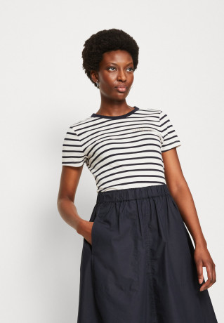 Tommy Hilfiger SLIM GOLD C-NK SS Print T-shirt white/desert sky SLIM GOLD C-NK SS Футболка с принтом белое/пустынное небо