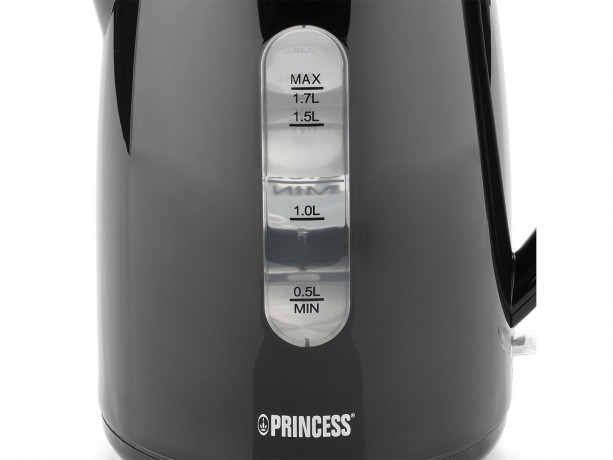 PRINCESS PRINCESS Wasserkocher Wasserkocher, Dank 360-Grad-Sockel fur Links- und Rechtshander gleichermassen geeignet  Чайник PRINCESS, подходит как левшам, так и правшам благодаря основанию на 360 градусов.