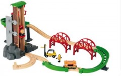 BRIO Grosses Lagerhaus-Set mit Aufzug Большой складской комплекс с лифтом