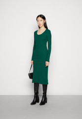 Tommy Hilfiger FRILL MIDI DRESS Jumper dress prep green ПЛАТЬЕ МИДИ FRILL платье-джемпер подготовка зеленый
