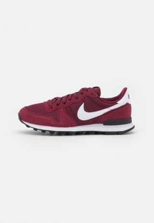 Nike Sportswear INTERNATIONALIST Sneaker low dark beetroot/white/black/pure platinum INTERNATIONALIST Низкие кроссовки женские темная свекла/белый/черный/чистая платина