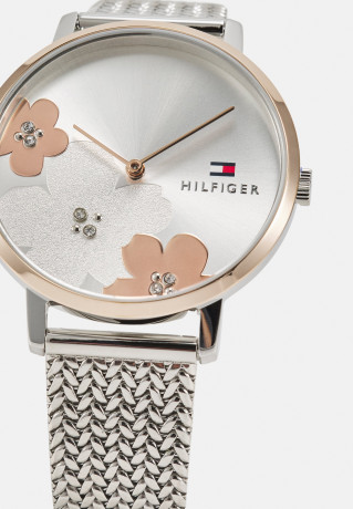 Tommy Hilfiger Watch silver-coloured Смотреть серебристый