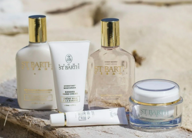 Ligne St Barth VISAGE Creme Maske Grune Tonerde und Ananas Крем-маска для лица с зеленой глиной и ананасом с матирующим и подтягивающим эффектом для комбинированной и жирной кожи, 50 г