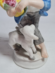 Статуэтка винтажная Marks &amp; Rosenfeld "Мальчик с овечкой", фарфор, 19 см, Германия, 1960-70гг.