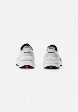 Nike Sportswear WAFFLE ONE Sneaker low summit white/white-black-orange WAFFLE ONE кроссовки женские низкие вершина белый/бело-черно-оранжевый