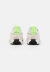 Nike Sportswear GO FLYEASE Sneaker low phantom/black/ghost green/barely green/barely rose/football grey GO FLYEASE Низкие кроссовки женские призрачный/черный/призрачно-зеленый/зеленовато-зеленый/бледно-розовый/футбольно-серый