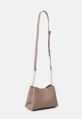 Tommy Hilfiger Across body bag oat milk Сумка через плечо овсяное молоко