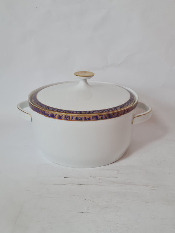 Набор супница и тарелка винтажный PMR Jager & Co Bavaria, белый фарфор с золотисто-голубым узором, 23 x 14 см и 17 x 14 x 7 см, Германия, 1960-70гг.