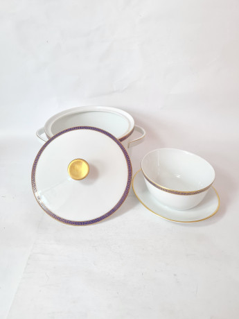 Набор супница и тарелка винтажный PMR Jager & Co Bavaria, белый фарфор с золотисто-голубым узором, 23 x 14 см и 17 x 14 x 7 см, Германия, 1960-70гг.