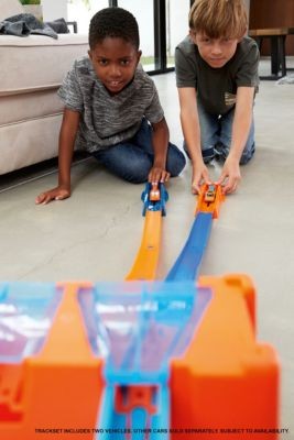 Mattel Hot Wheels Track Builder Unlimited Mega Stunt Box Hot Wheels Track Builder Unlimited Mega Stunt Box