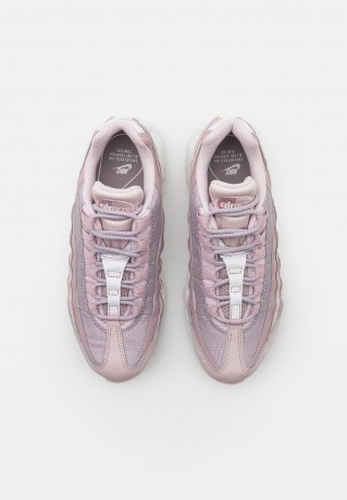 Nike Sportswear AIR MAX 95 Sneaker low barely rose/plum chalk/silver lilac/summit white AIR MAX 95 низкие кроссовки женские еле-розовый/сливовый мел/серебристо-сиреневый/вершинно-белый