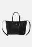 Tommy Hilfiger ICONIC TOMMY  SOLID Tote bag black ICONIC TOMMY SOLID Сумка-тоут черный